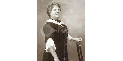 CONSUELO ALVAREZ DE FERREIRA
