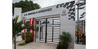 MANUELA GANDARILLAS